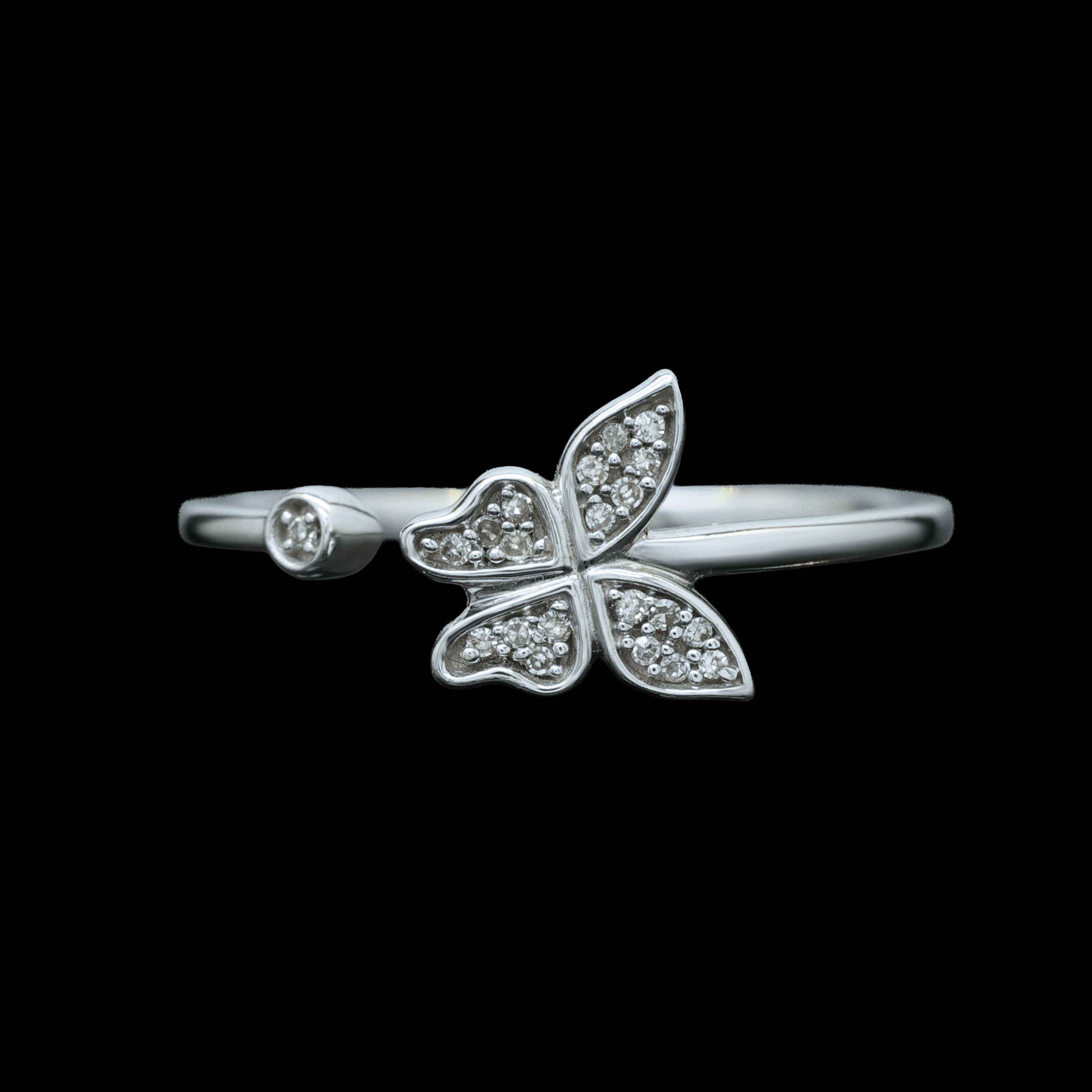 Anillo para Dama de Oro Blanco con Mariposa