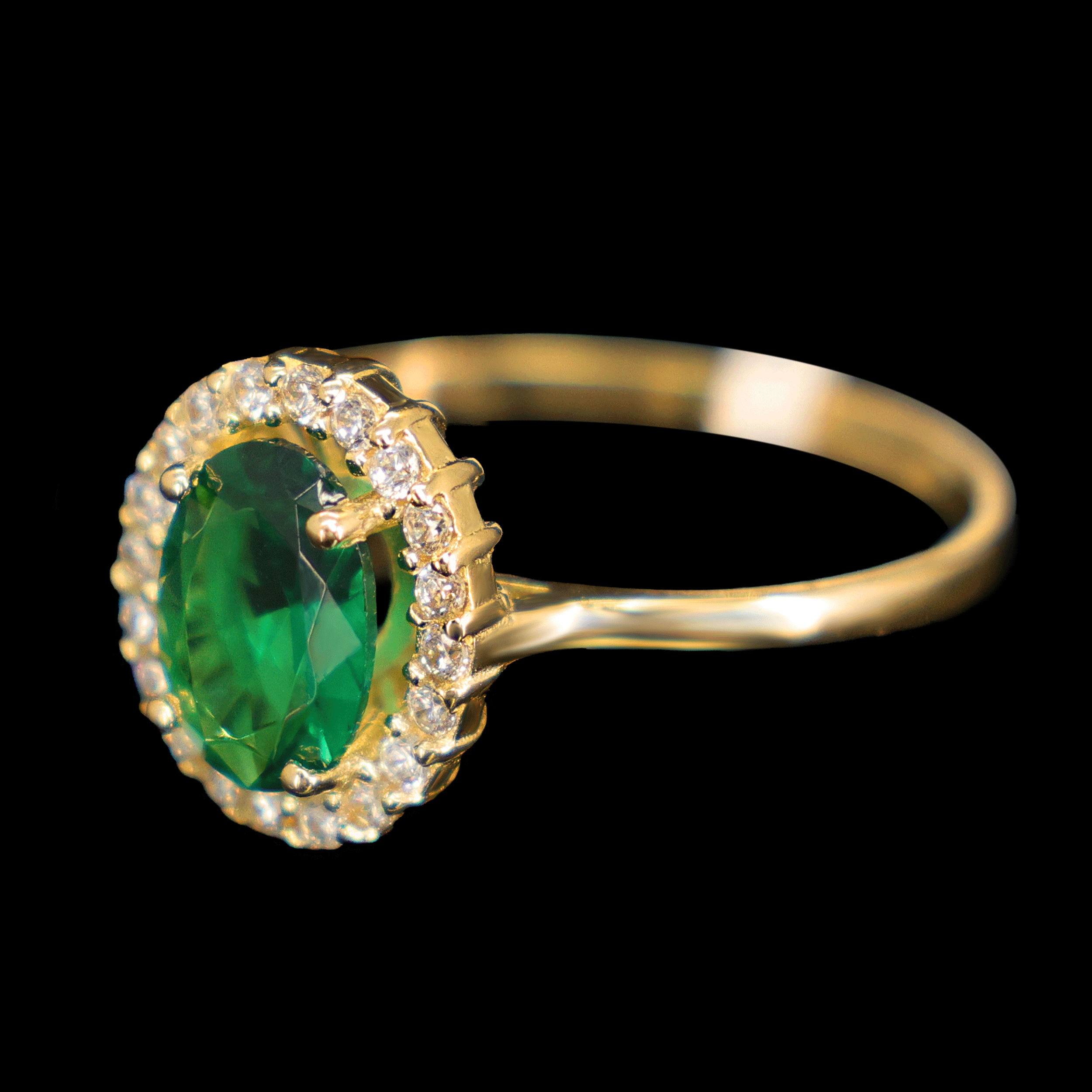 ANILLO ZN OVALADA VERDE Y BISEL EN BLANCO 10 K