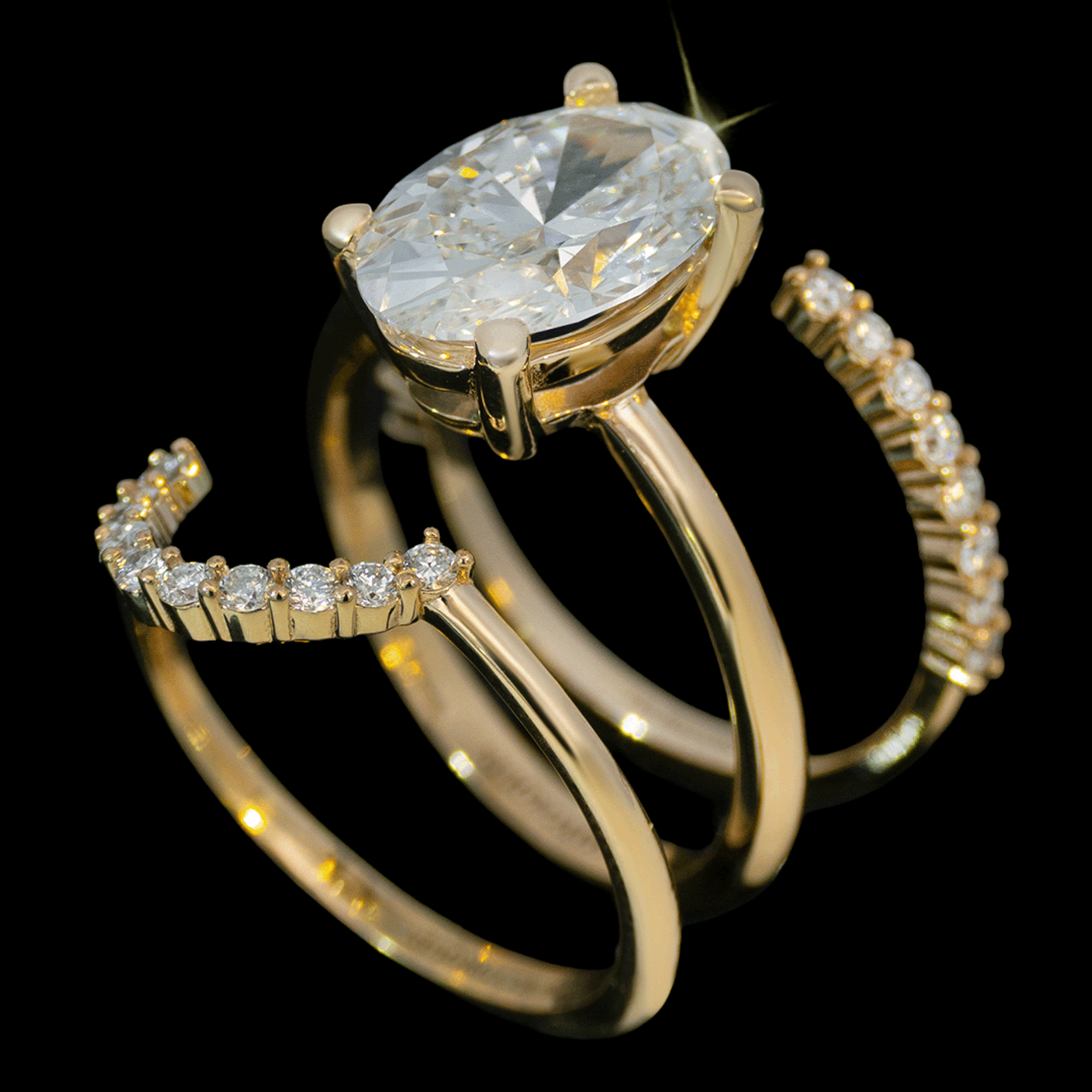 ANILLO TRIPLE  C/DL OVAL 14K 2.59CT