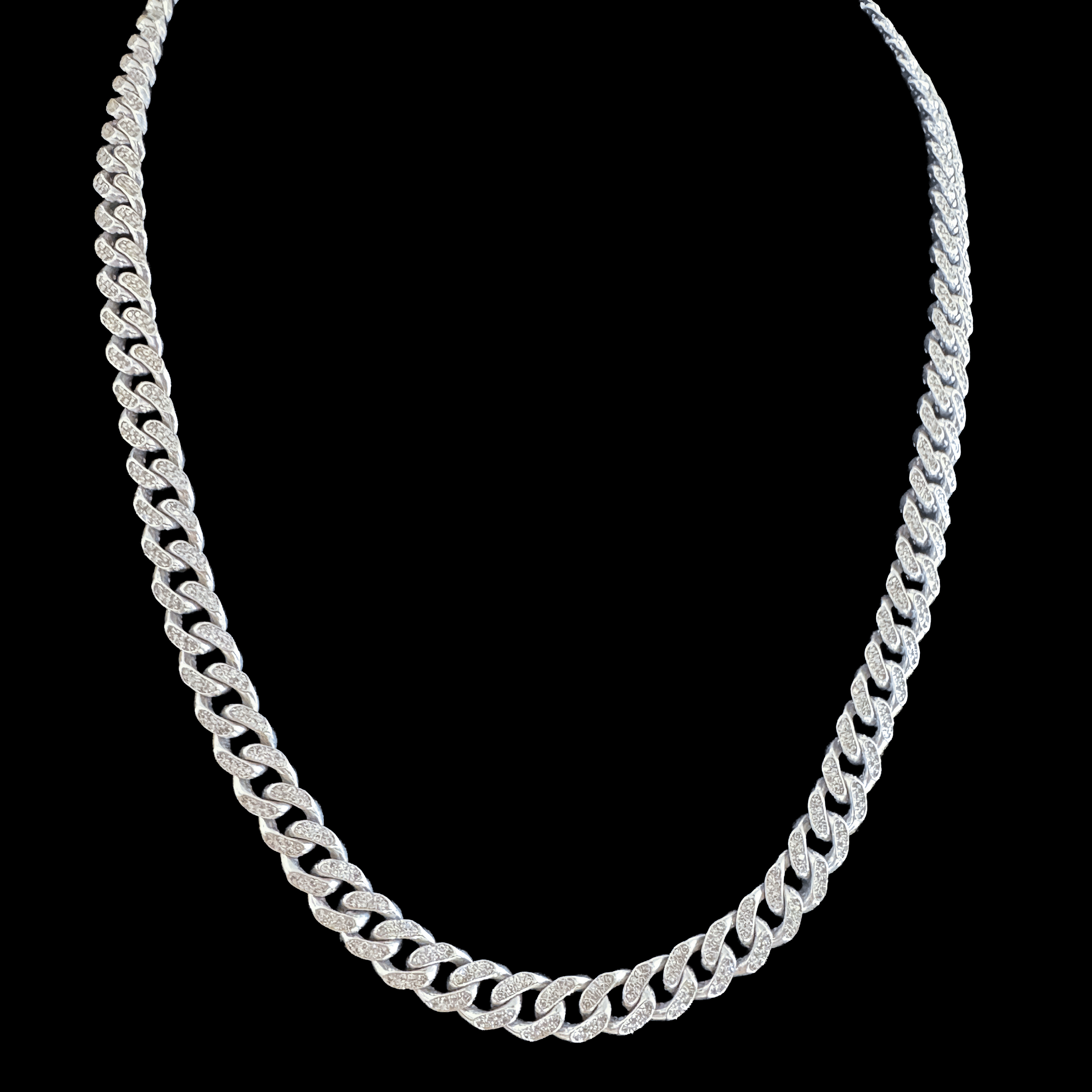 Cadena Barbada Redonda en Oro Blanco con Diamantes 14K