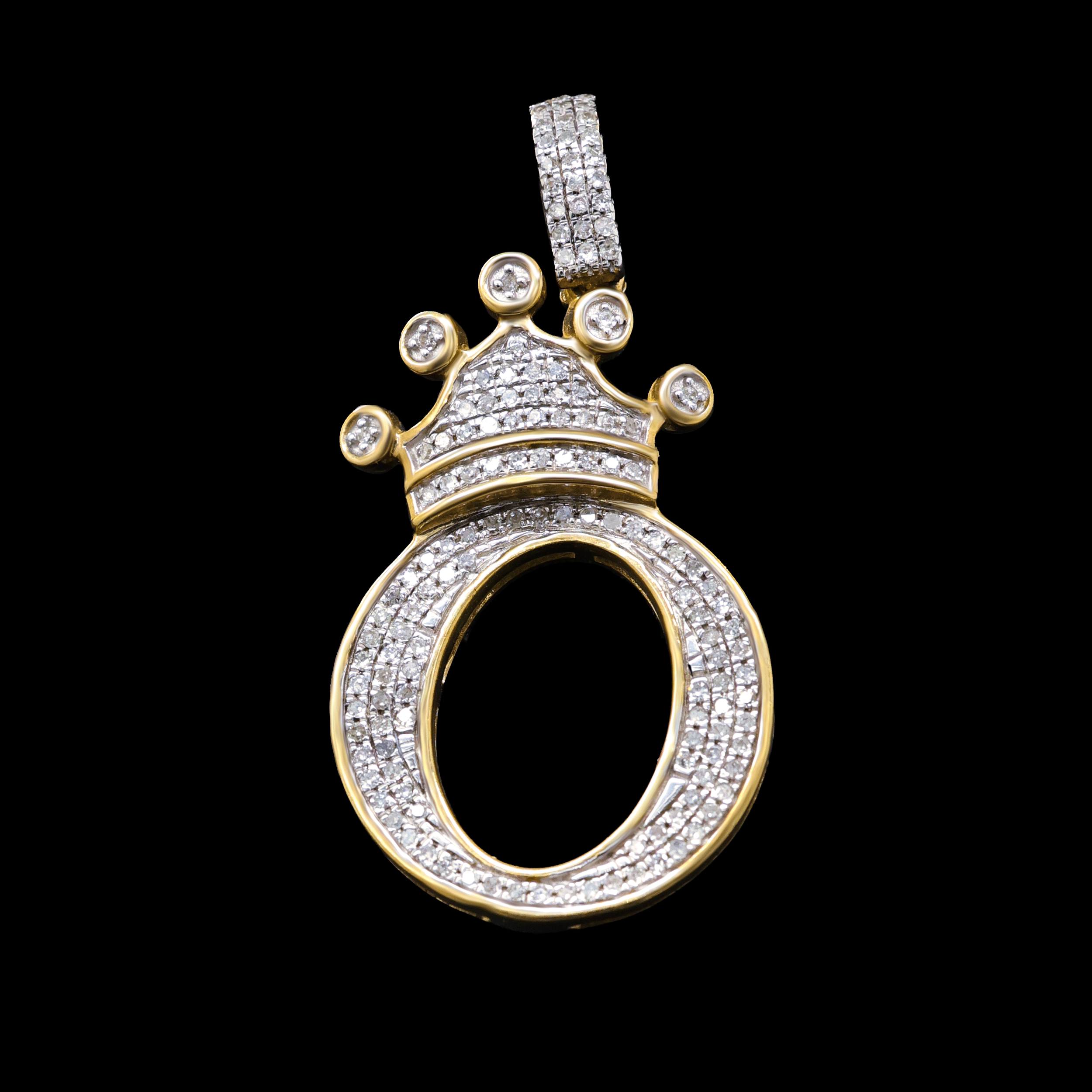Dije de Diamantes Letra O con Corona