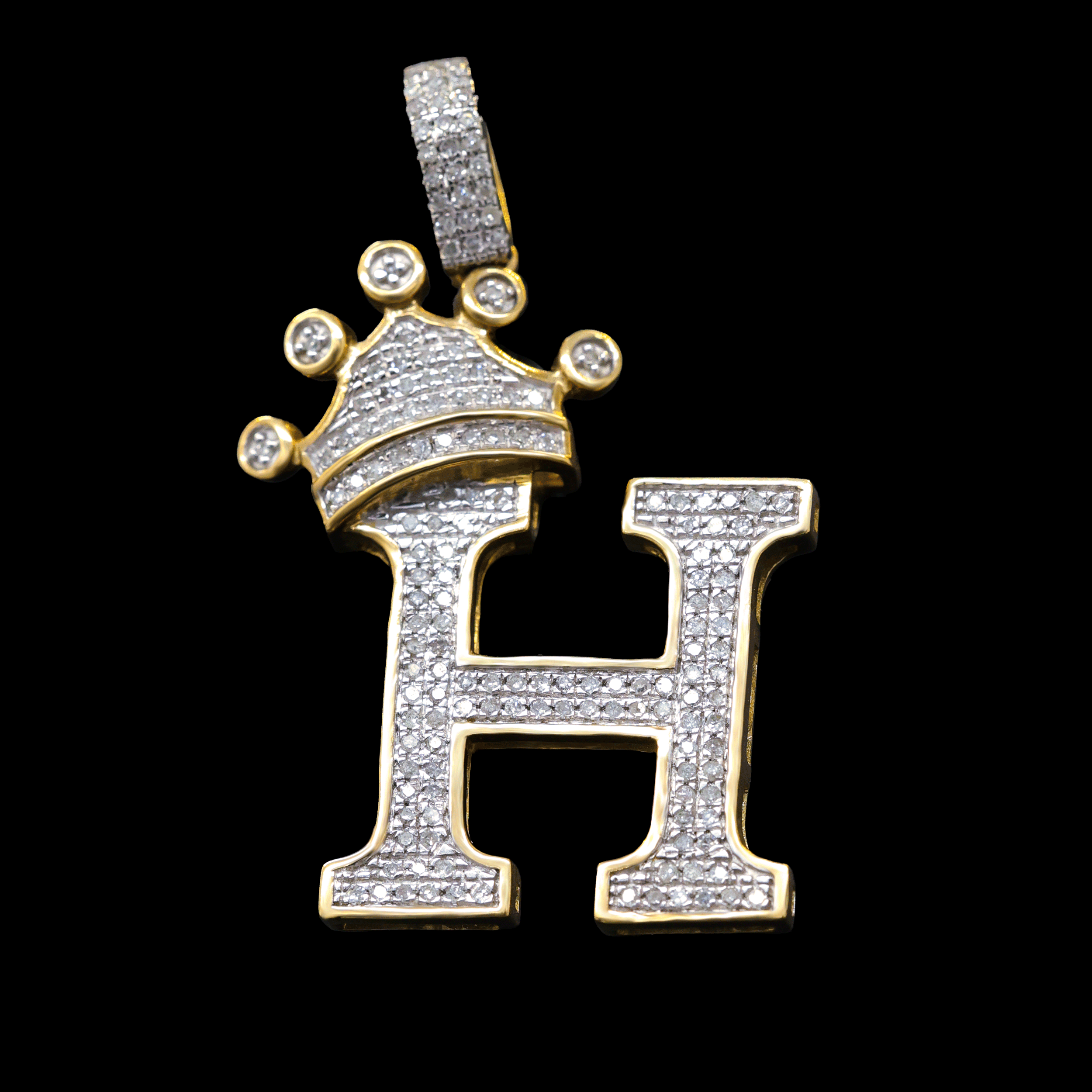 Dije de Diamantes Letra H con Corona