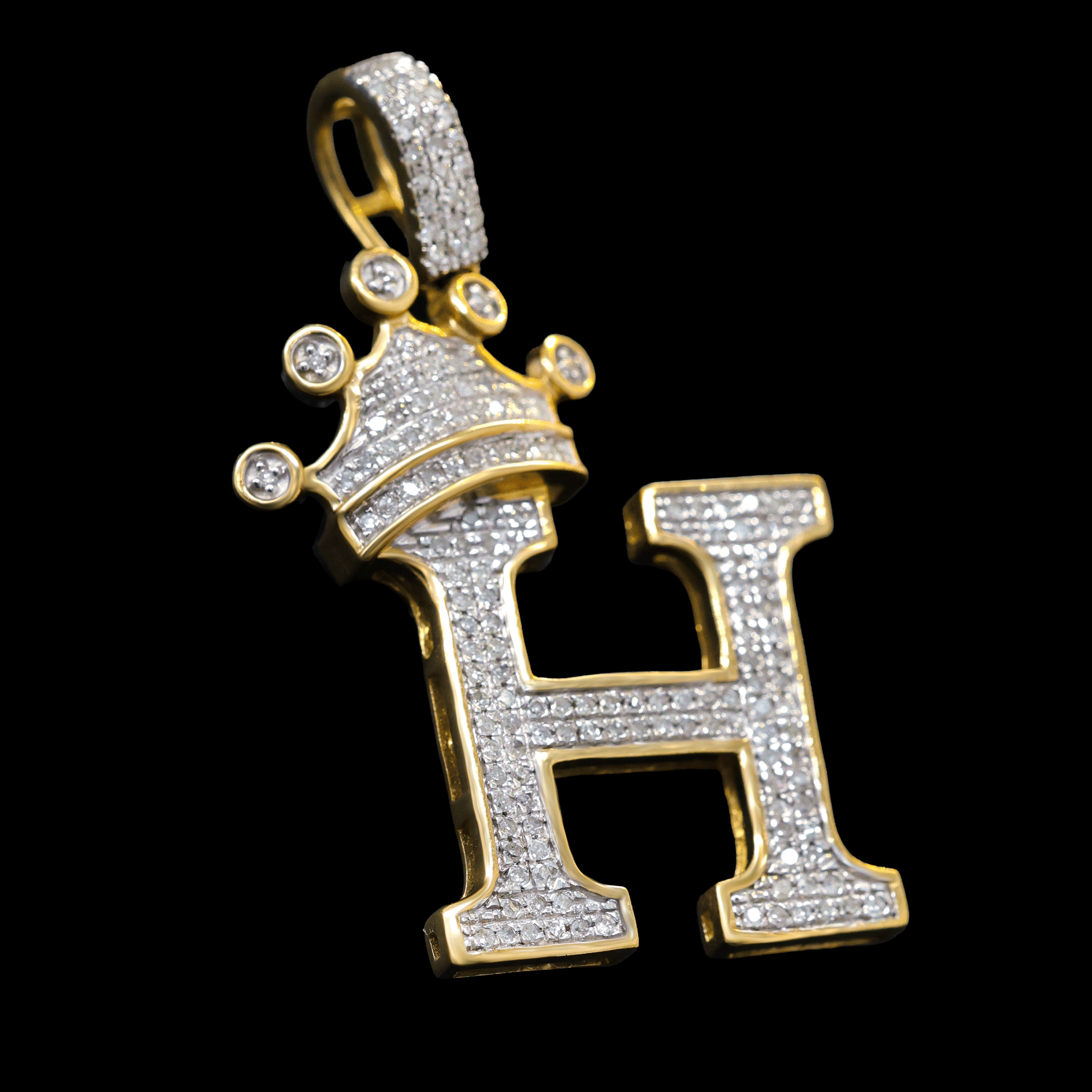 Dije de Diamantes Letra H con Corona