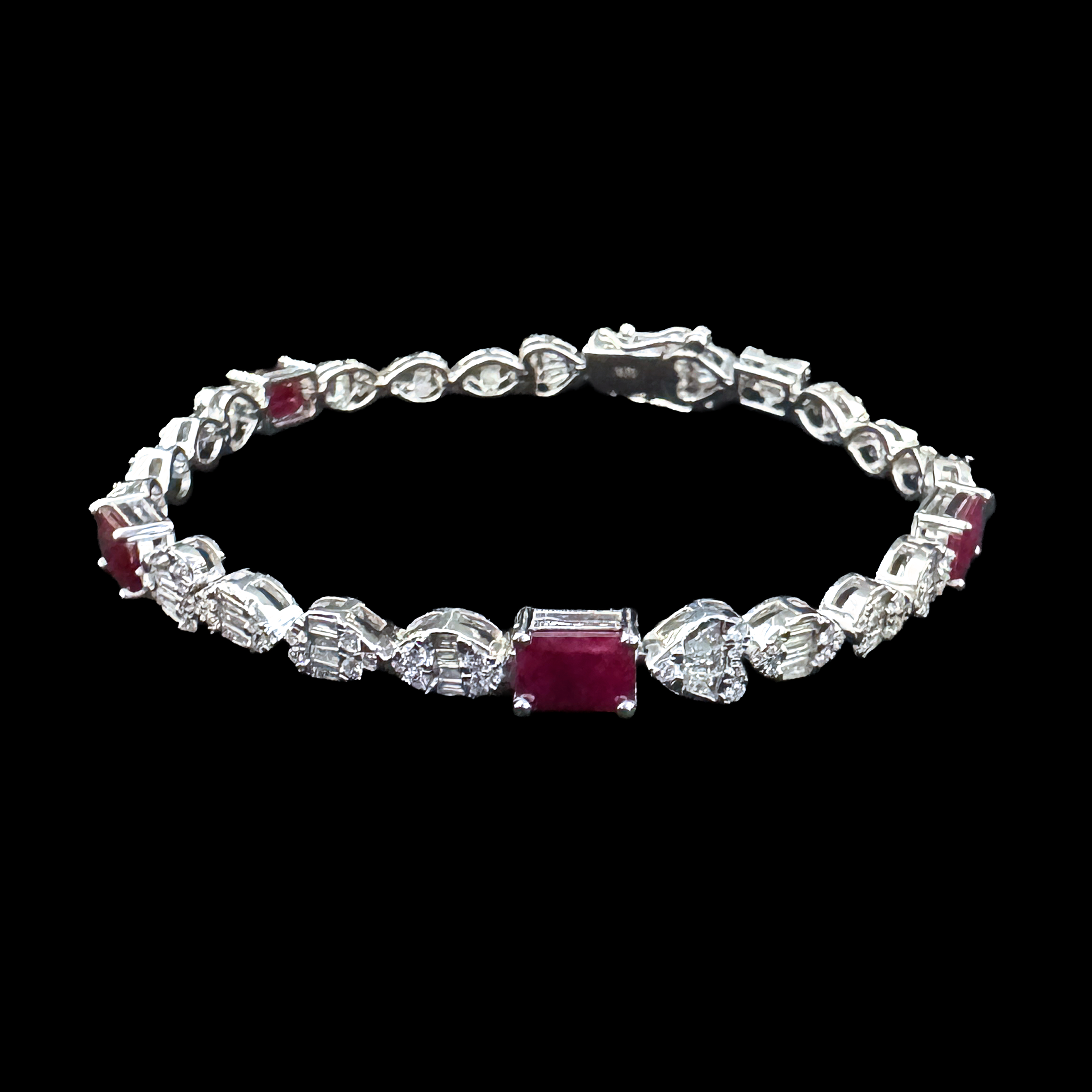 Pulso Tennis de Diamantes Blancos y Rubi