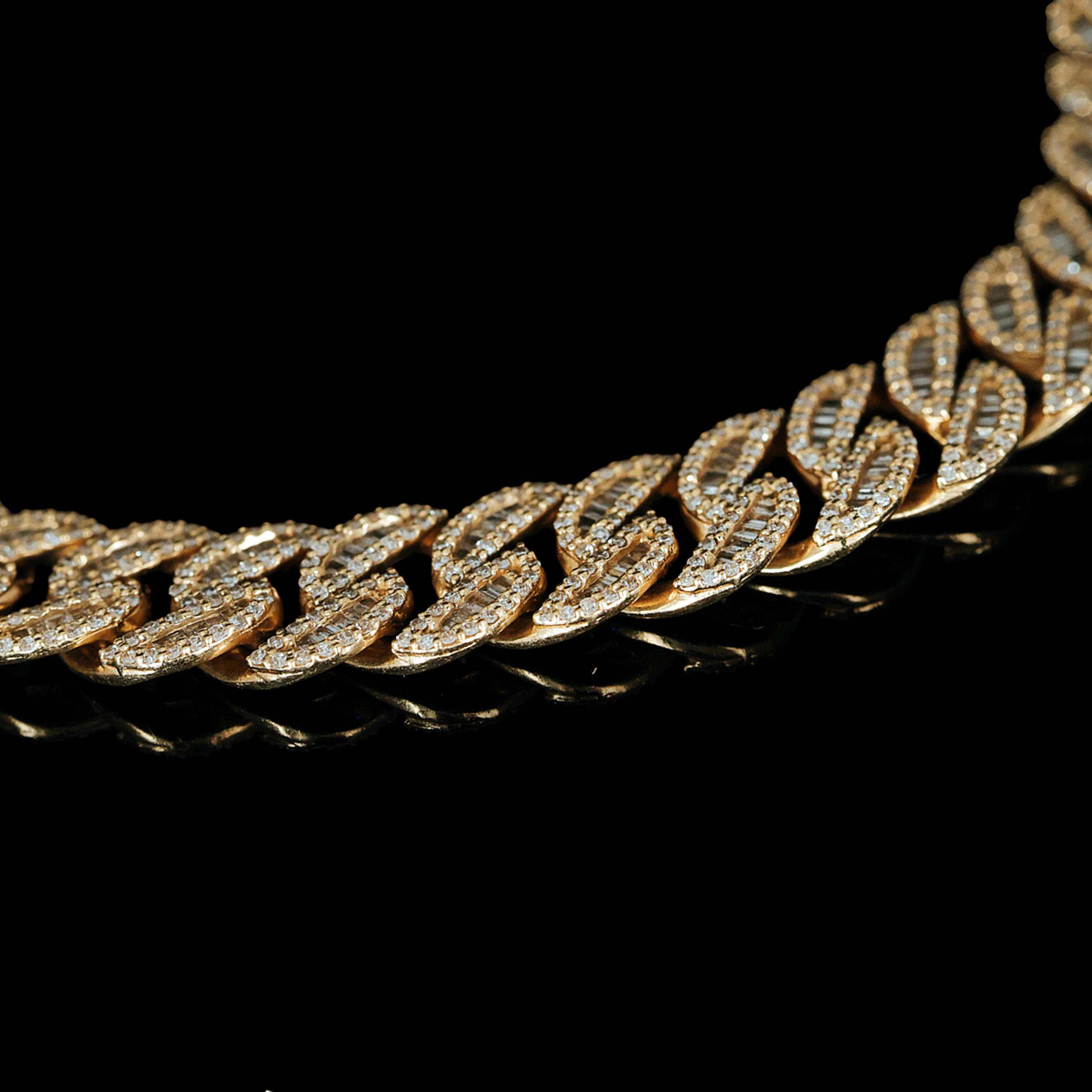 Pulso Barbado Redondo con Diamantes