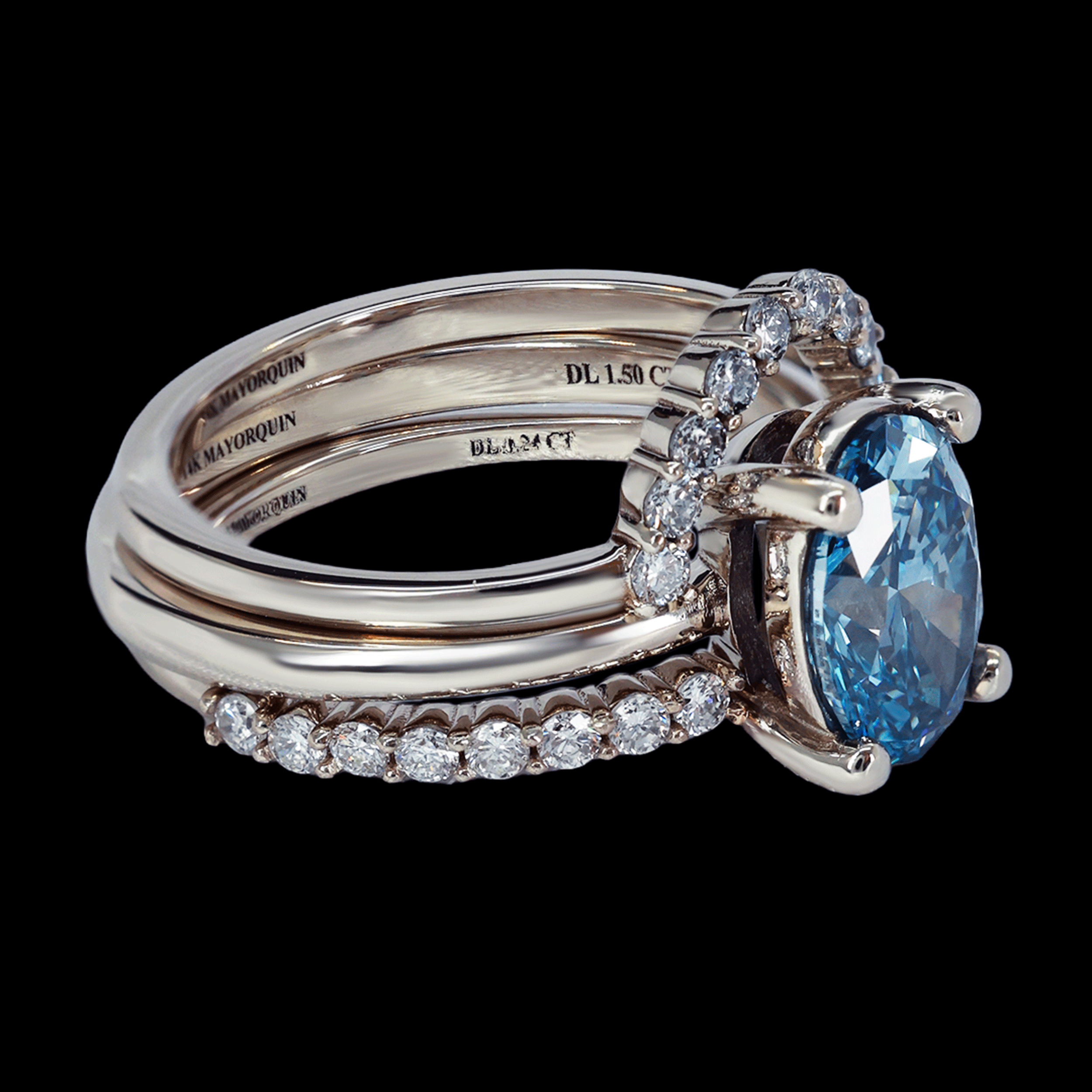 ANILLO TRIO C/DIAM LAB /OVAL FANCY BLUE 1.5CT 14K