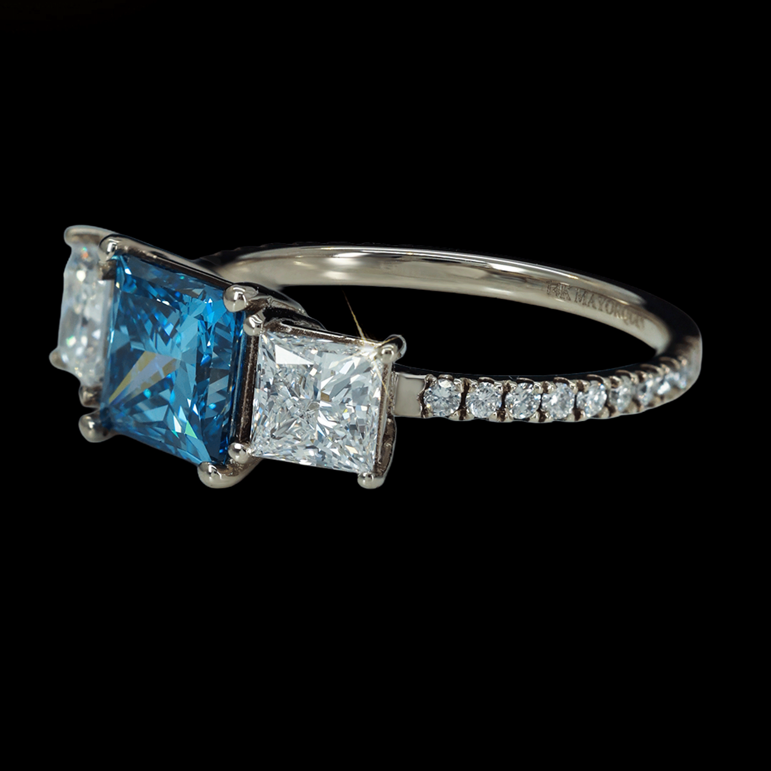 ANILLO DIAM LAB /FVB PRINCES CUT 1.39CT/0.5CT 14K
