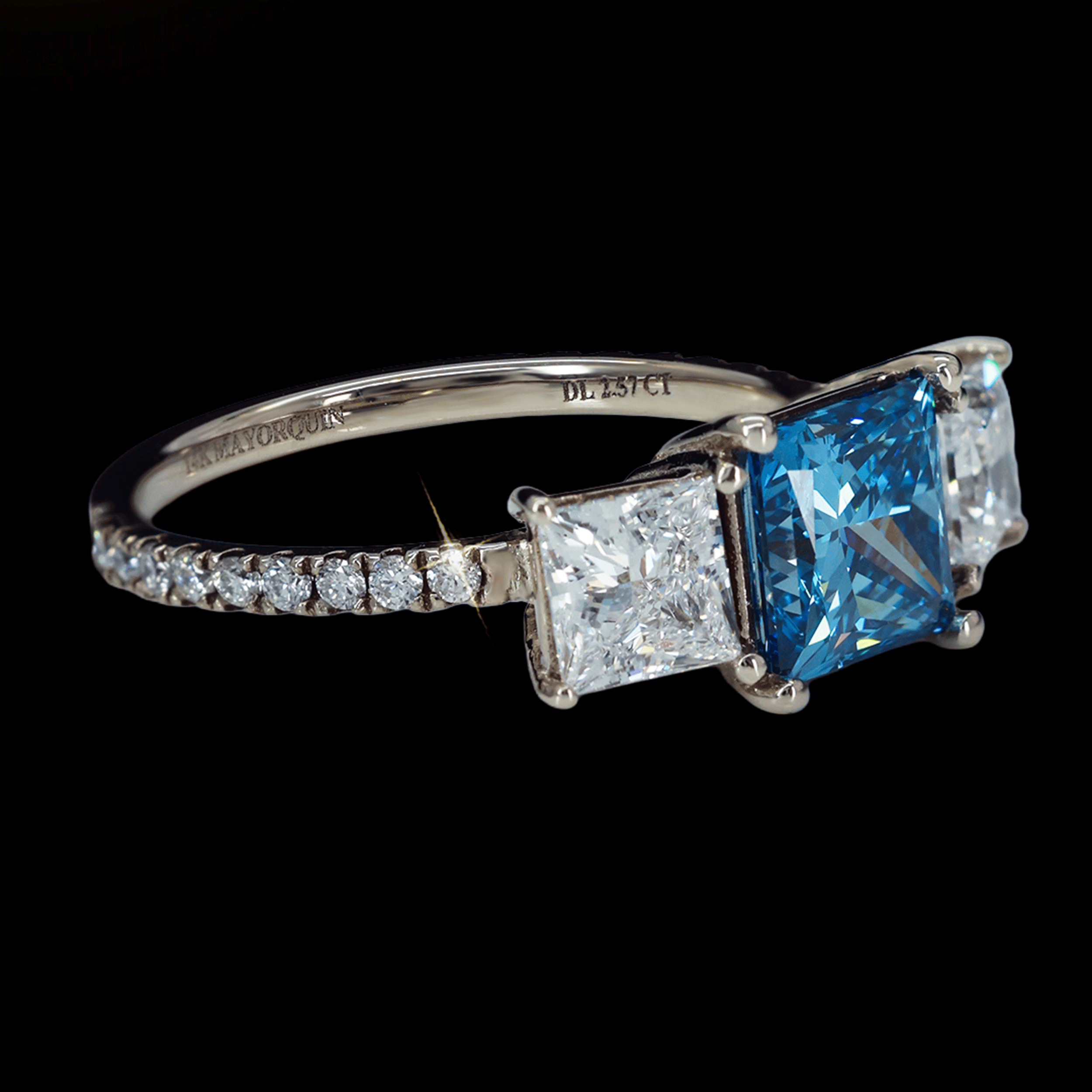 ANILLO DIAM LAB /FVB PRINCES CUT 1.39CT/0.5CT 14K