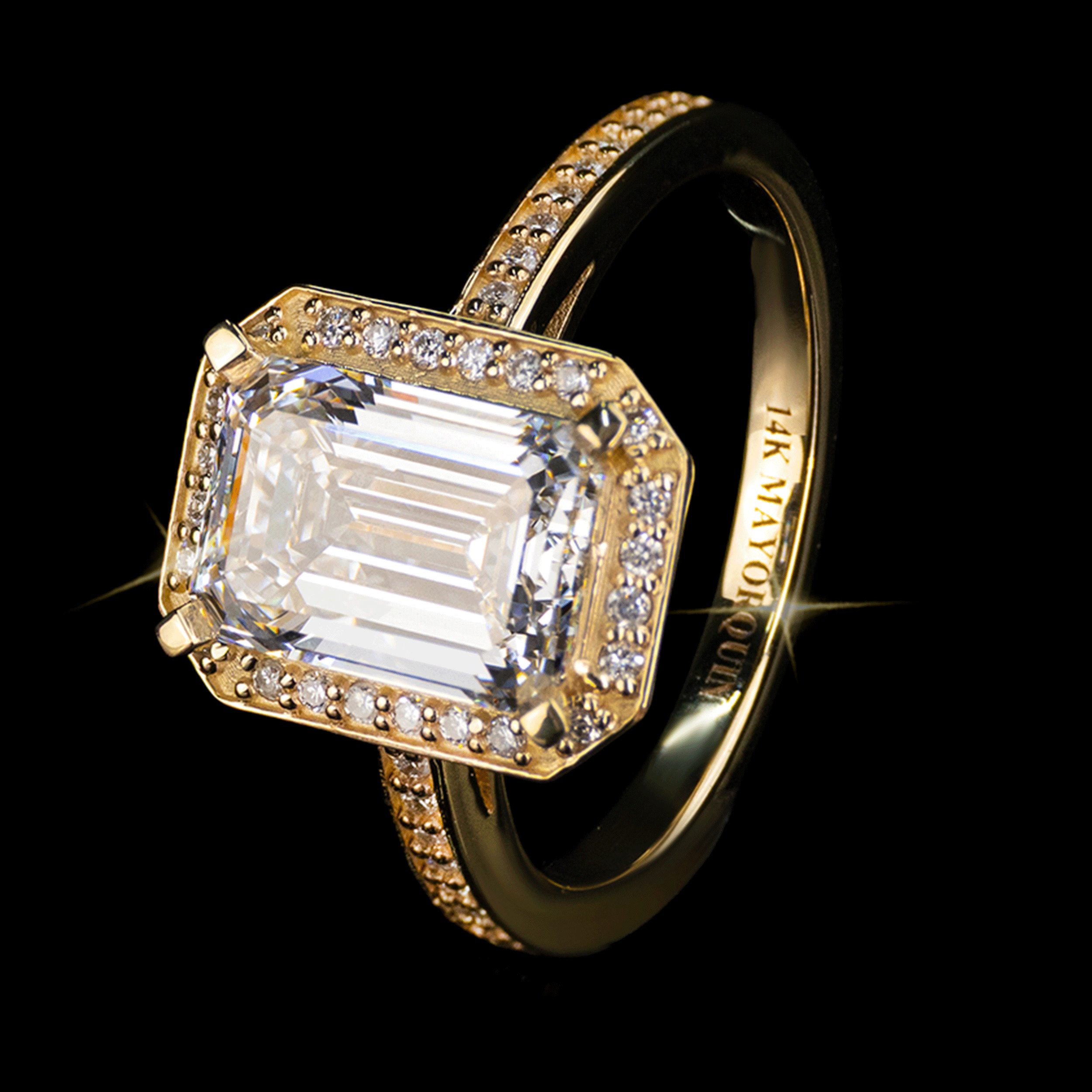 ANILLO DL/EMERALD CUT 14K 2.57CT